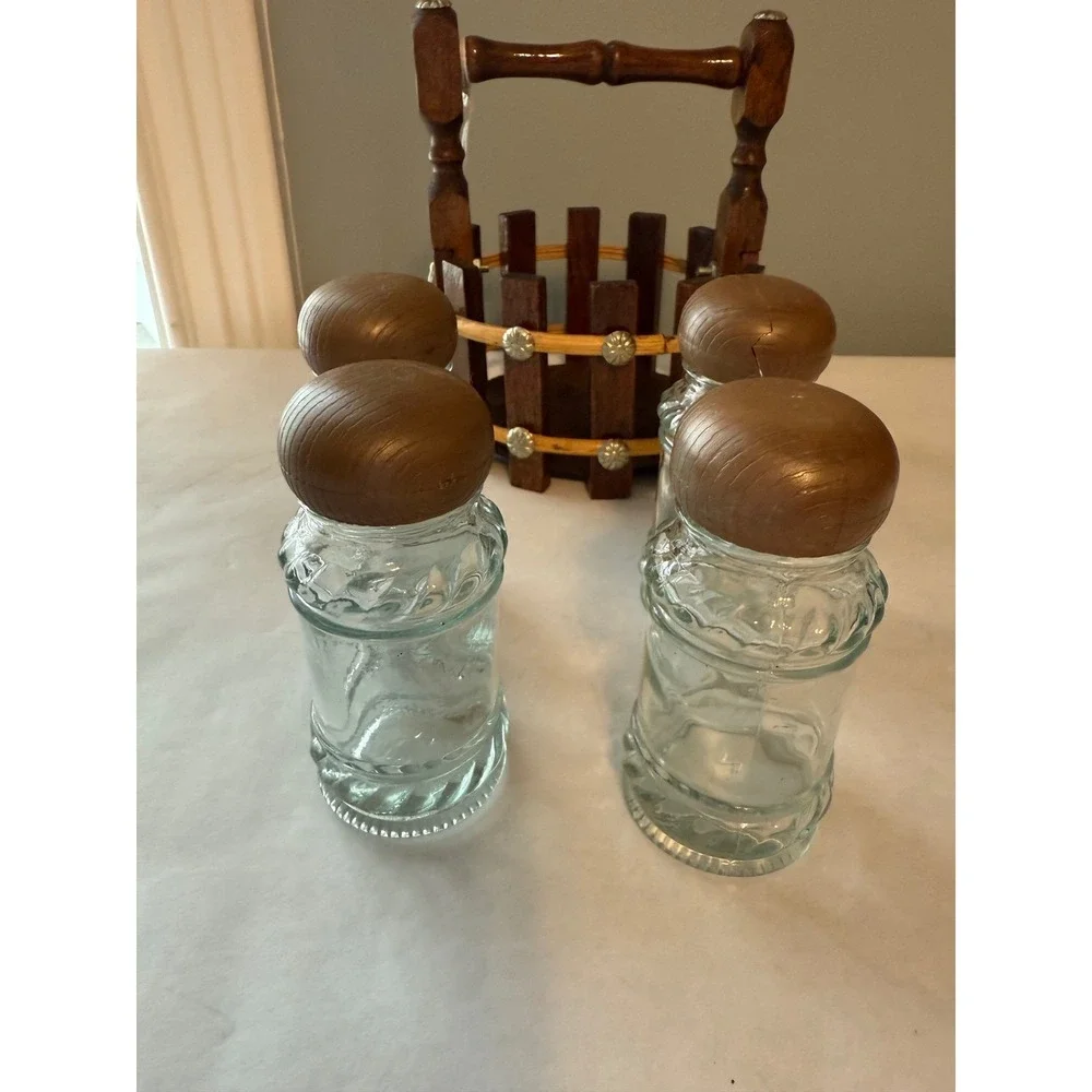 Vintage Wood Caddy Glass‎ Salt and Pepper Shakers Set Country Farmhouse